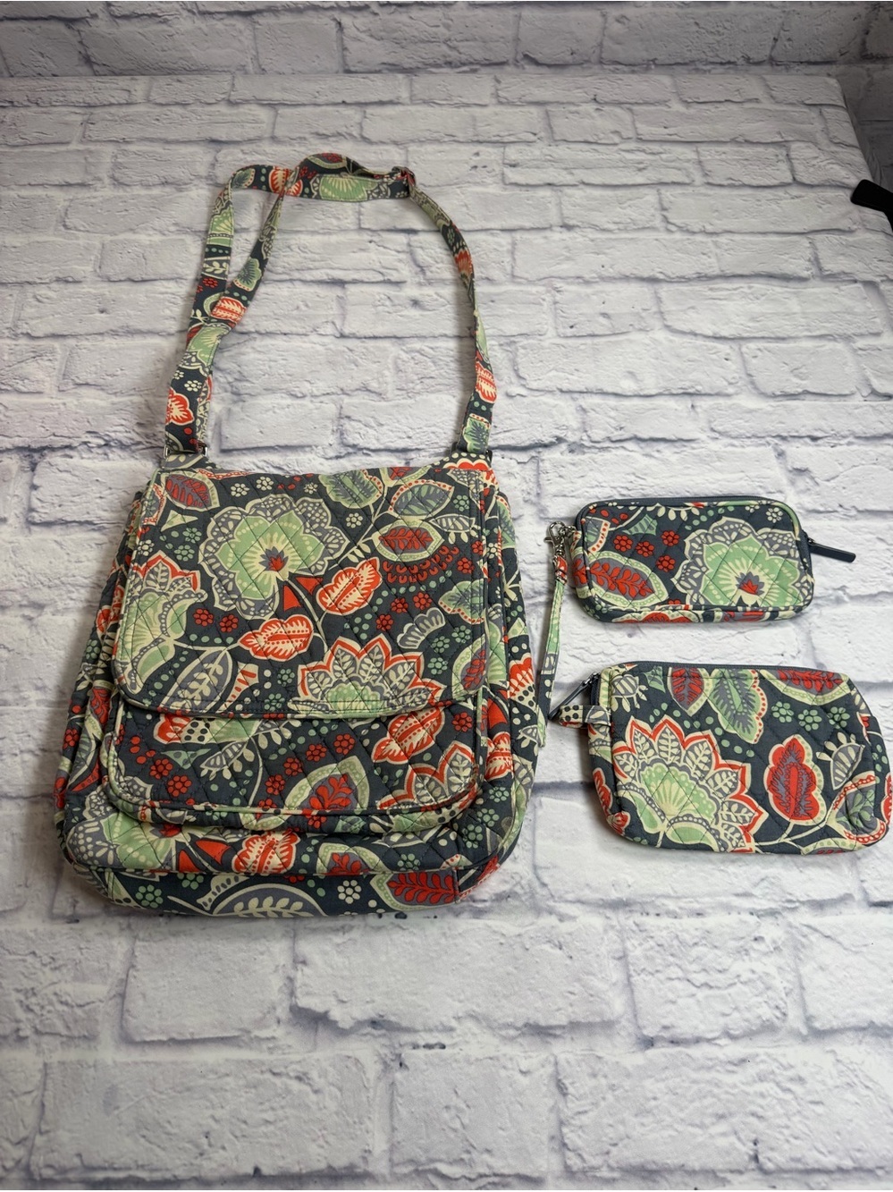 Retired Vera Bradley “Nomadic Floral” Messenger Crossbody Bag w/ 2 pouches.